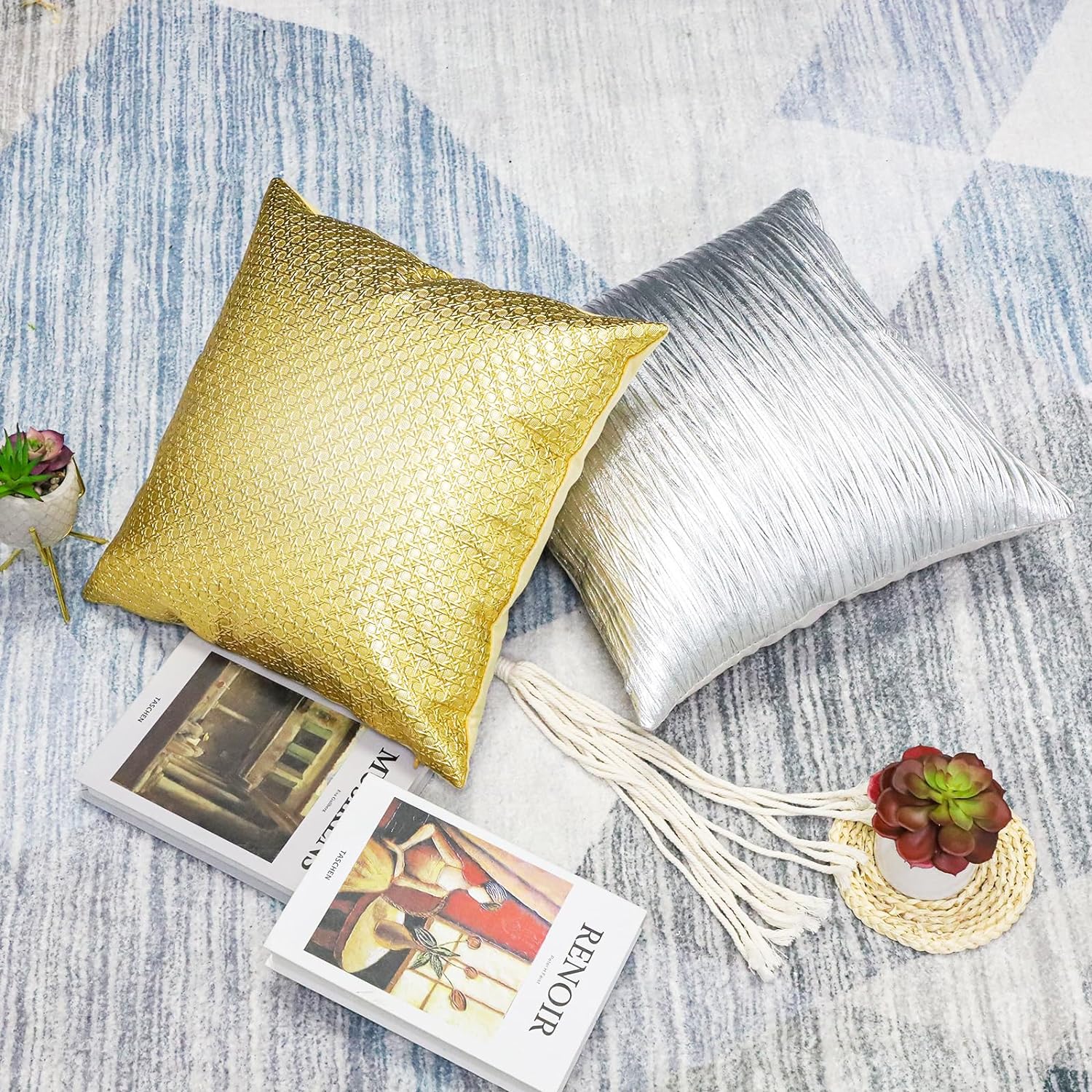 Gold Star pattern leather pillow case | 18''×18'' | P101